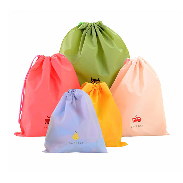 Sac à linge en nylon